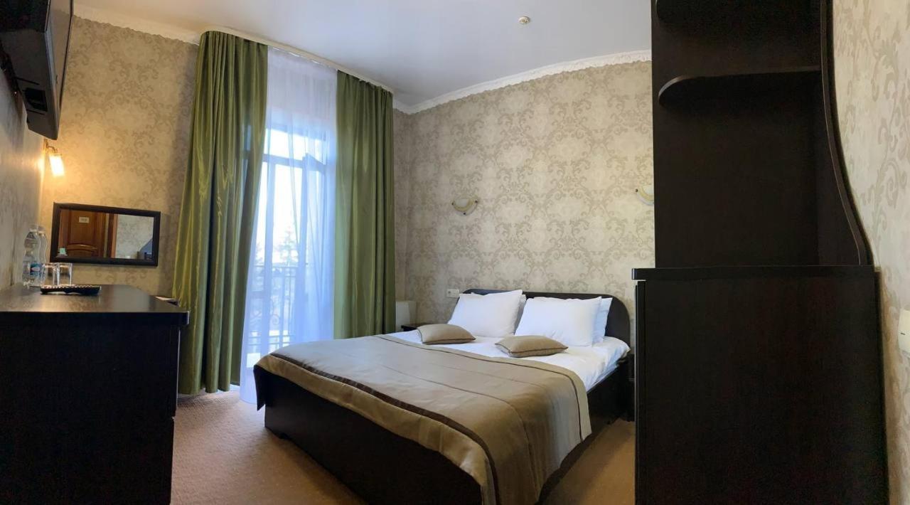 Курортний Готель Золота Корона Trouskavets Extérieur photo