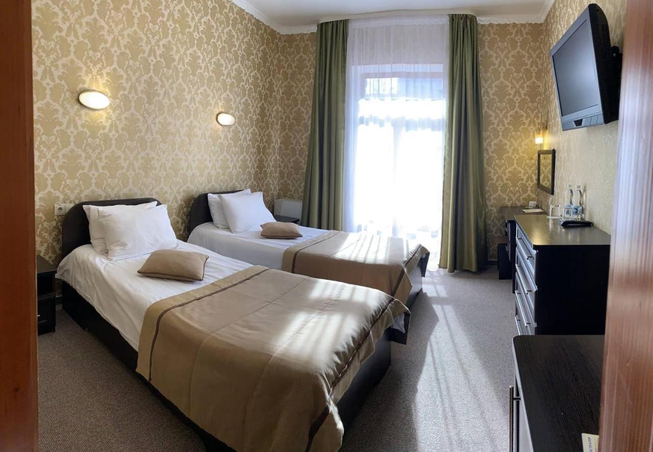Курортний Готель Золота Корона Trouskavets Extérieur photo