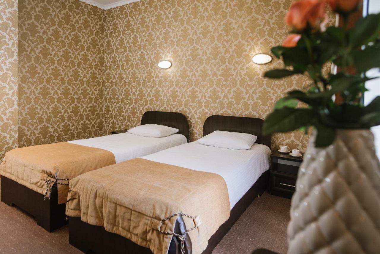 Курортний Готель Золота Корона Trouskavets Extérieur photo