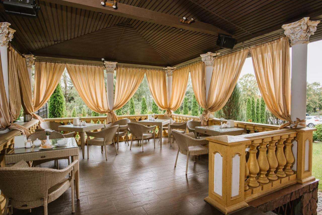 Курортний Готель Золота Корона Trouskavets Extérieur photo
